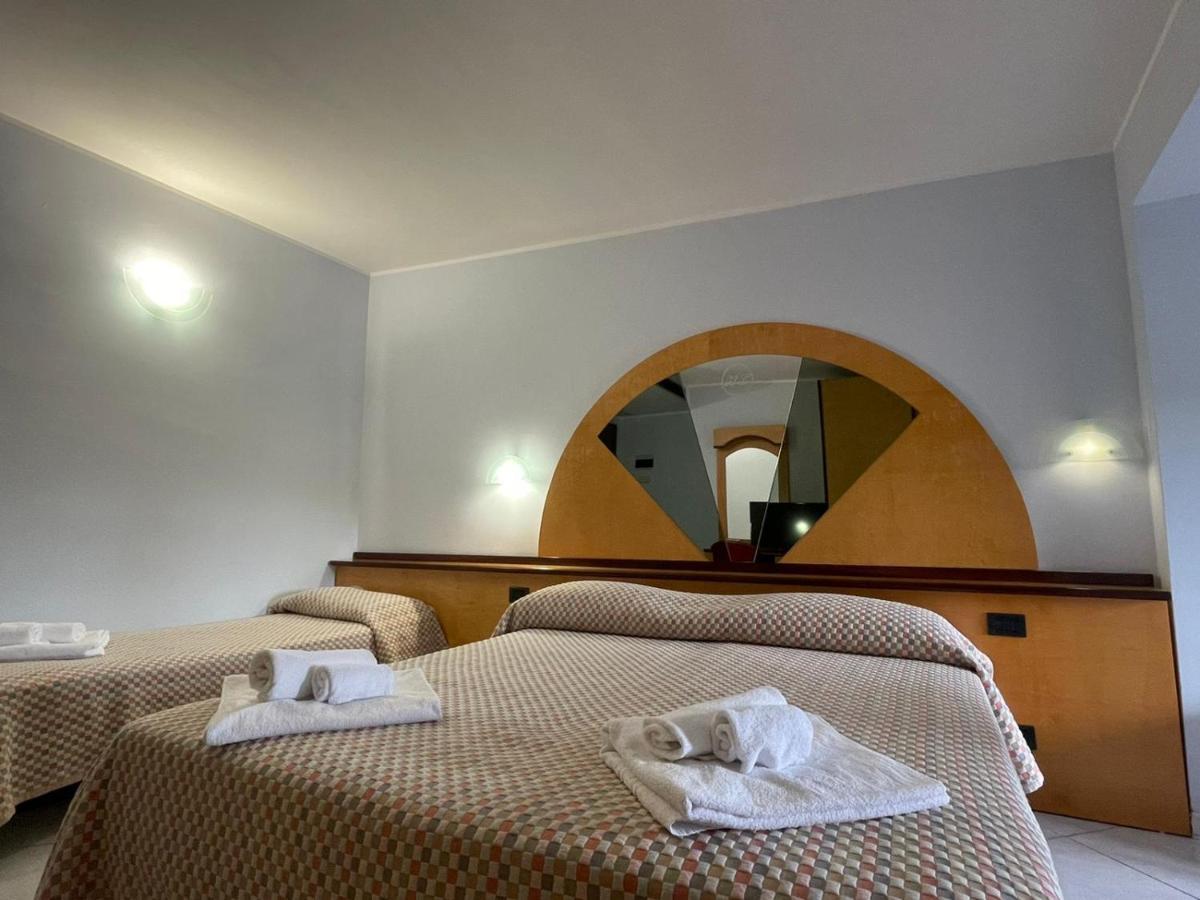 Hotel Solaris كاسالبوردينو المظهر الخارجي الصورة